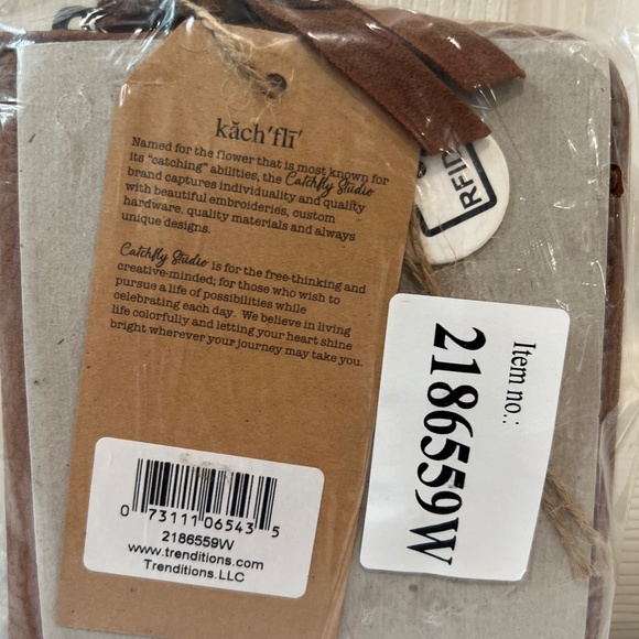 NEW - Catchfly Western Womens Wallet Studs Turq Concho Tan 2186559W RFID - Picture 7 of 7